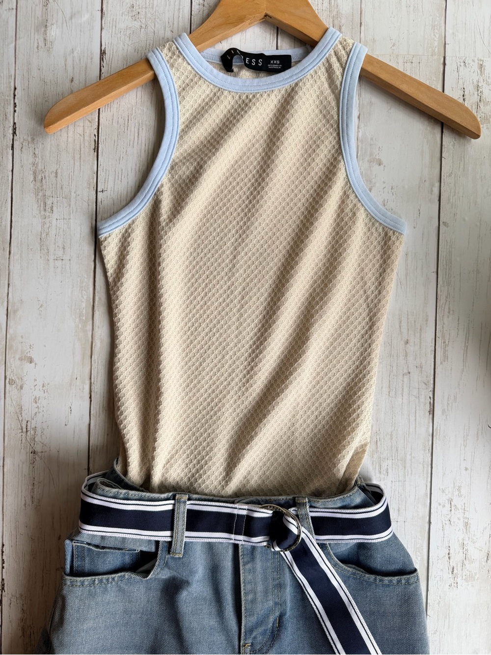 Vintage Inspired Lioness Tank with Light Blue Trim 80’s Streetwear Sz Xxs